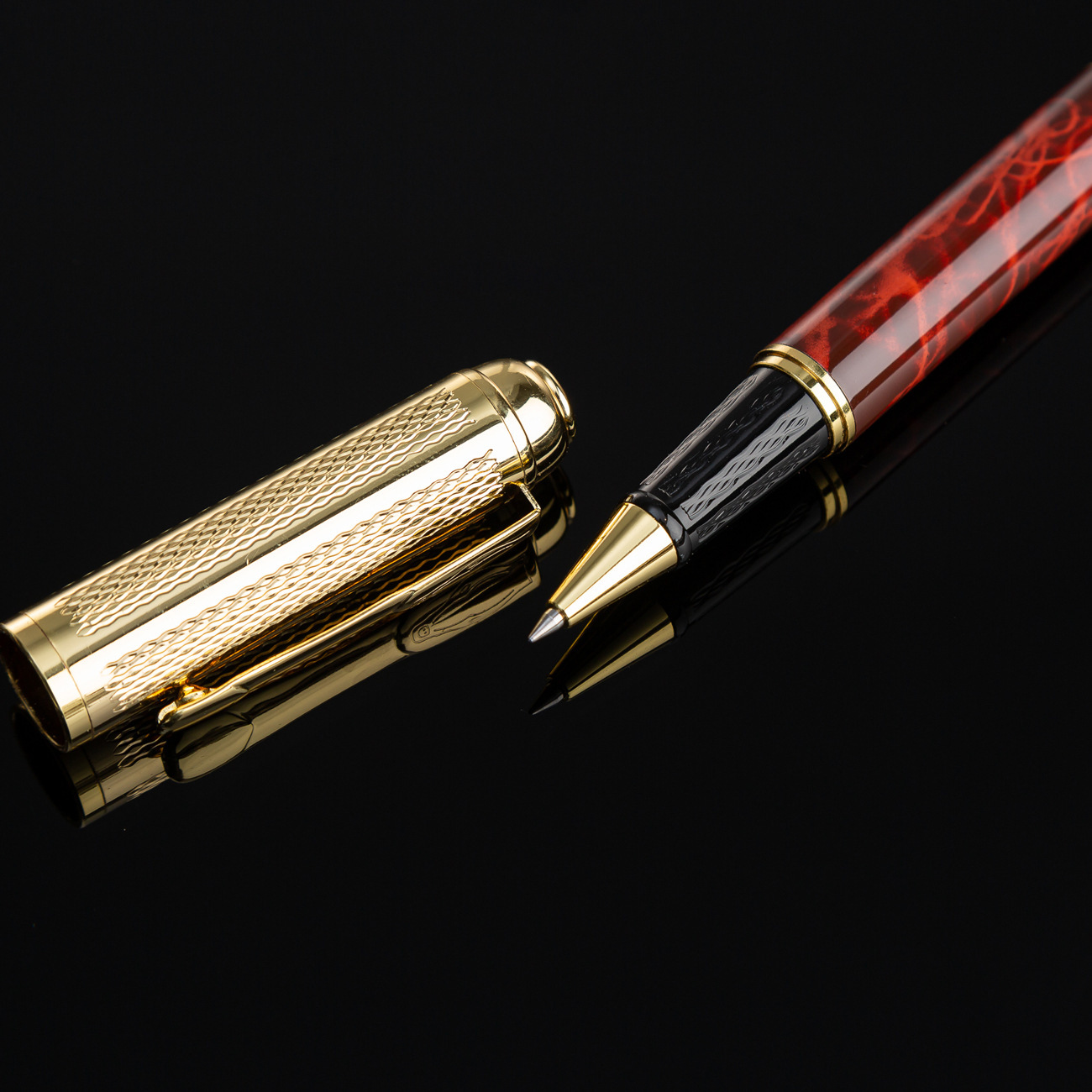 La firma de bolígrafo de metal de madera roja regalos de negocios de la empresa de regalos creativos logotipo de impresión de bolígrafo