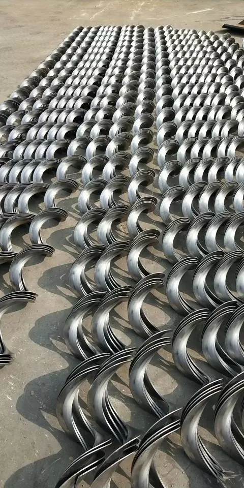 厂家供应不锈钢耐磨无轴等厚螺旋叶片石油石化天然气行业螺旋叶片