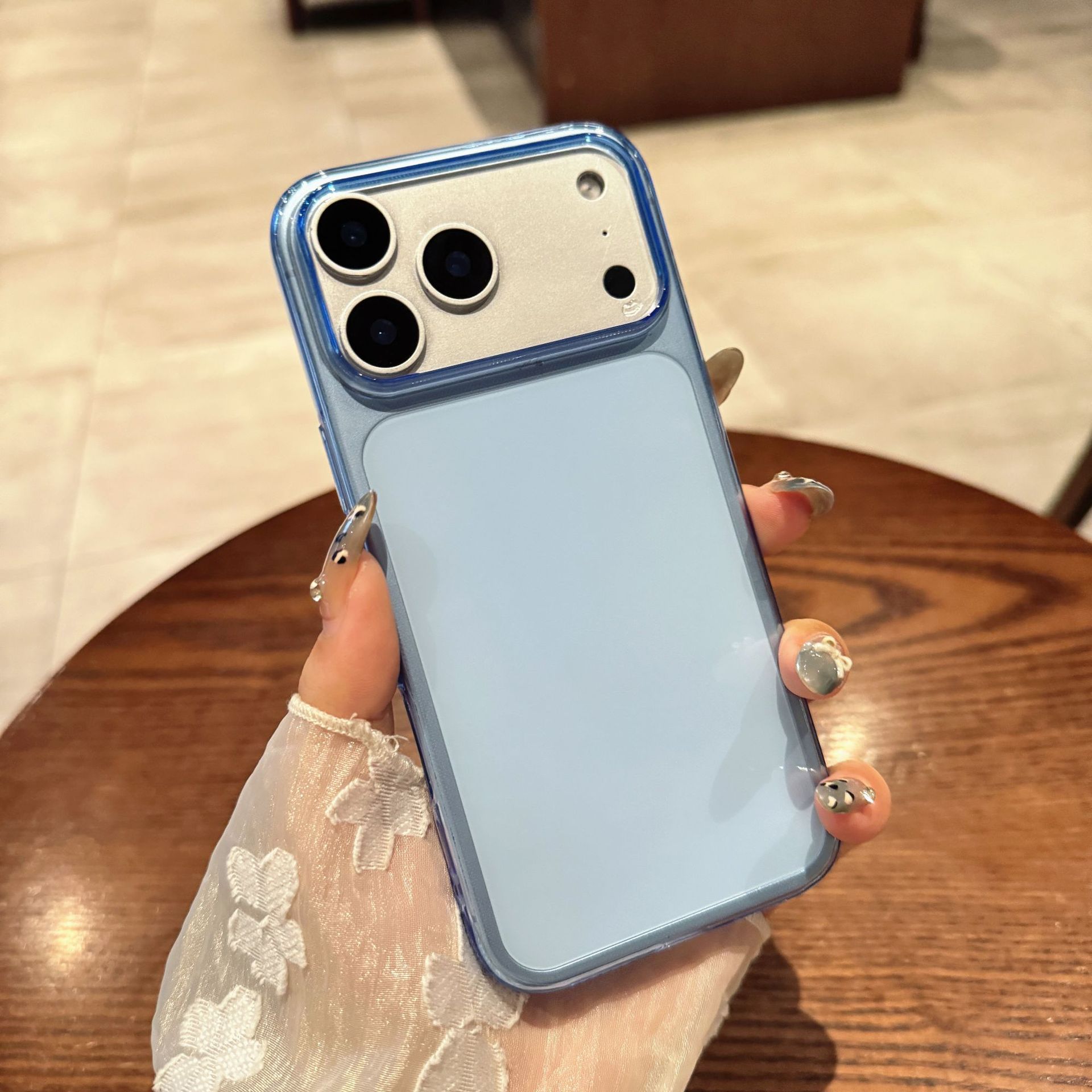 Aplicable para iphone17pro gran agujero tpu grueso caso suave 16pro manzana 16promax caso transparente