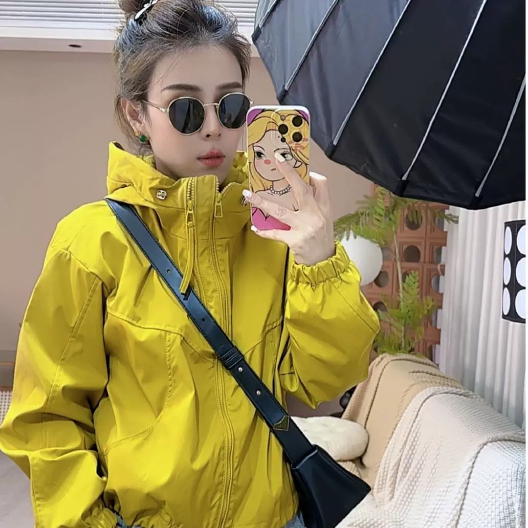 Demi-season sports jacket, western style, hooded lightweight windbreaker, sizes M–XL