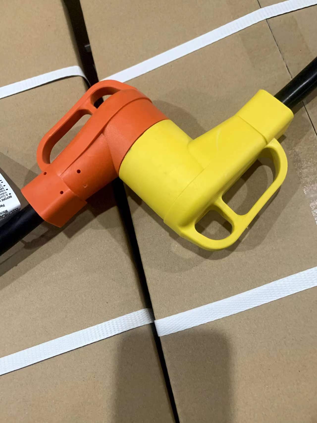 6adcfb52eb1851354416a3497d64c5