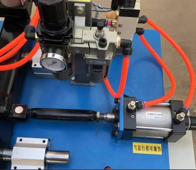 钢筋对焊机 (6).png