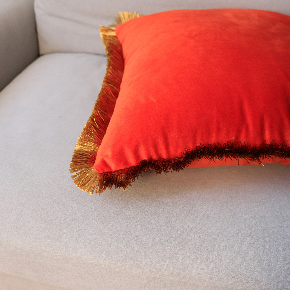 Copricuscino per divano in velluto olandese con bordo in nappa dorata semplice nordico, modello di decorazione per la casa_voghion.com