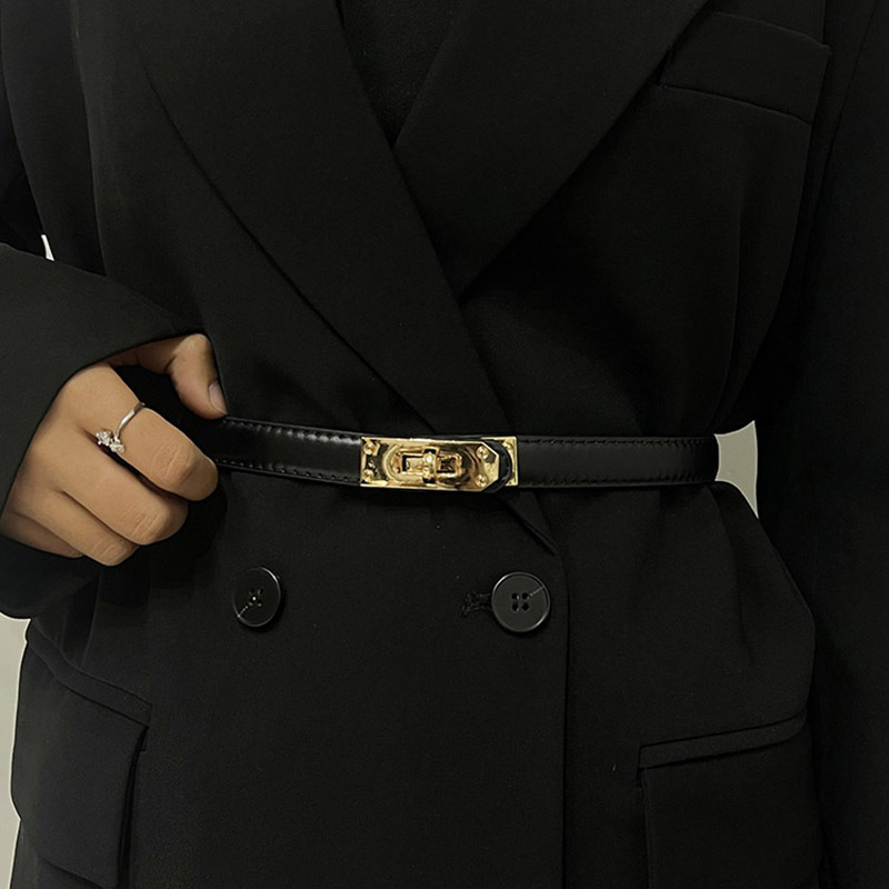 Women's Vintage Versatile Small Leather Belt, Adjustable, No-Punch Decoration, Suitable for down Jackets, Sweaters, and Skirts