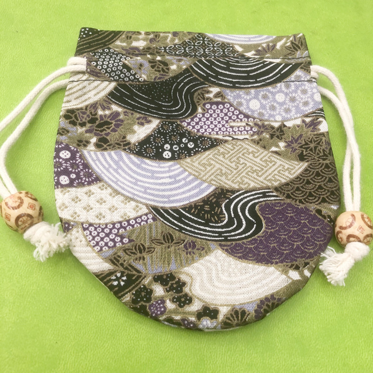 厂家现货直供日系风格束口花棉布袋扇子孔雀和服风饰品袋收纳礼品