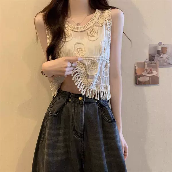 Apricot T-shirt with tassels, set