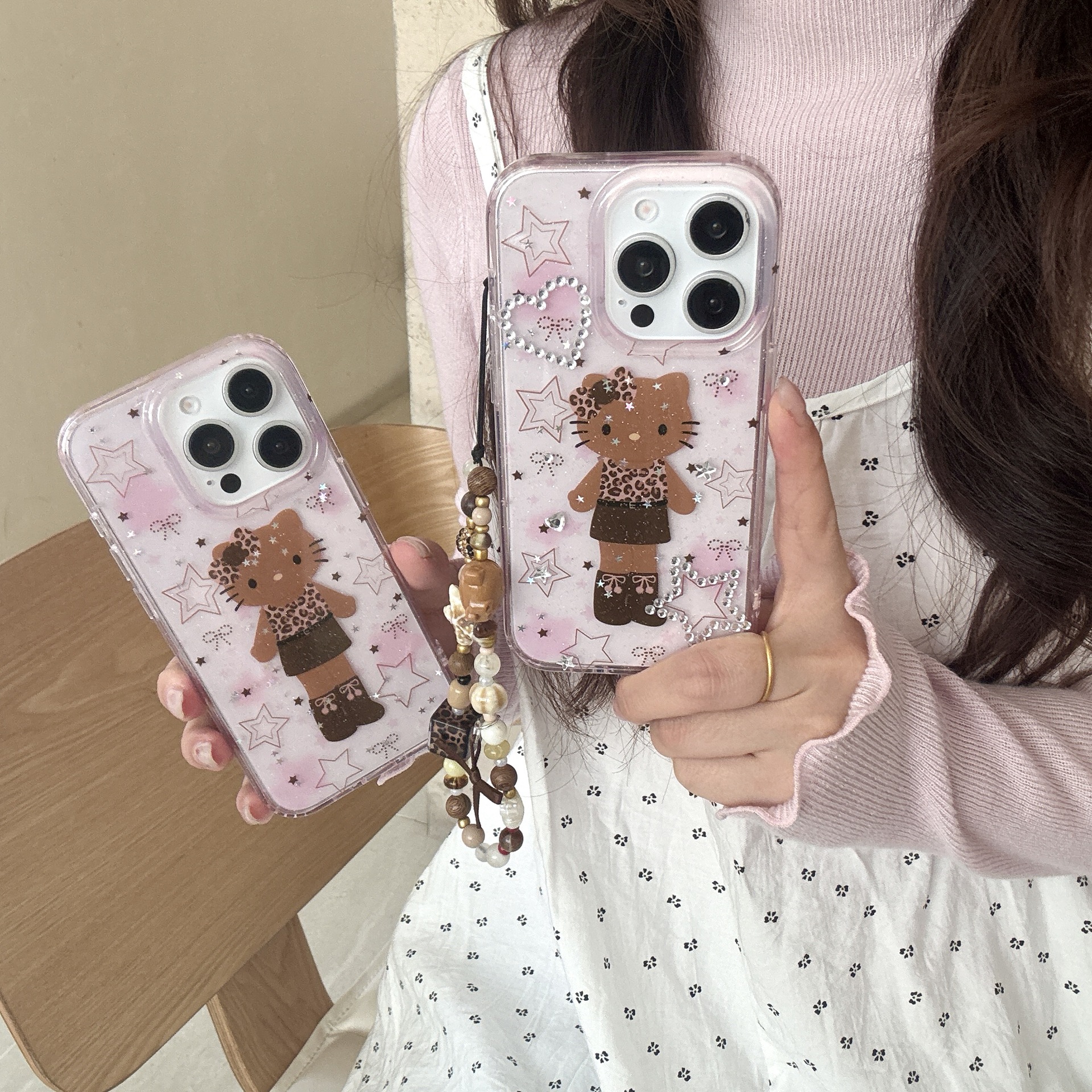 Summer Red Red New Flash Diamond Star Leopard Print Adecuado para Apple 15ProMax Funda para teléfono móvil 16Pro Mujer 14/13 Nuevo