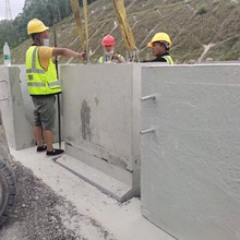 惠州混凝土路灯底座水泥路灯基础灯杆配重块装配式光伏墩浇筑方台