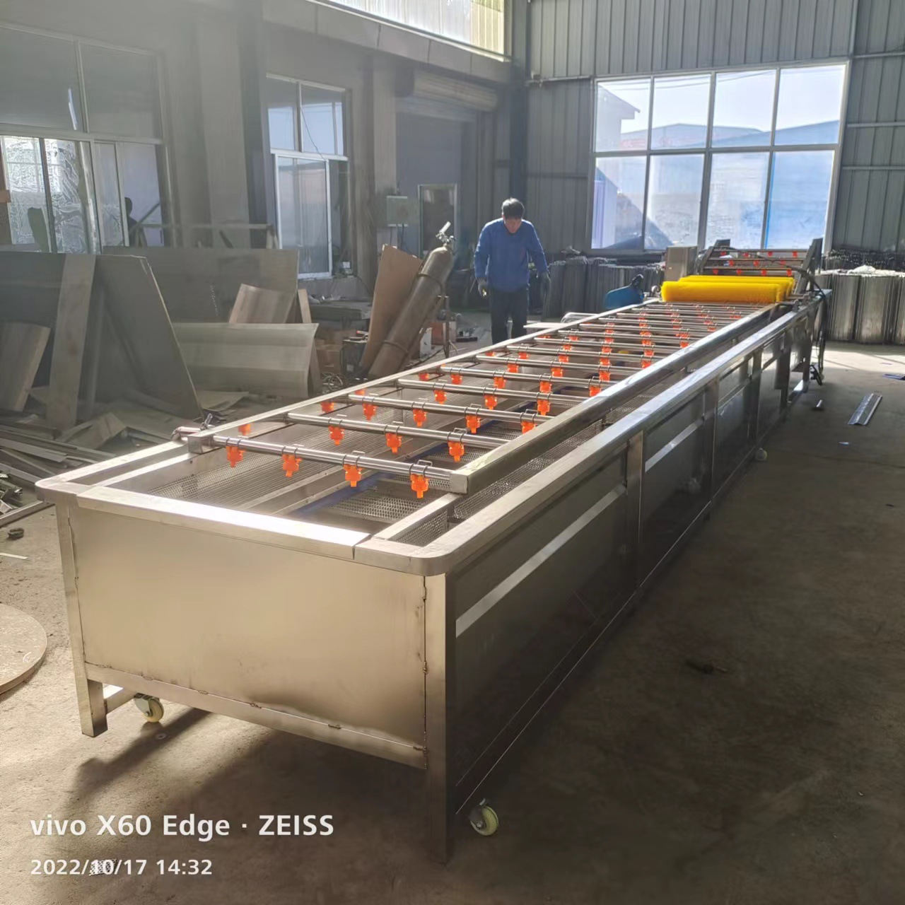 全自动气泡清洗机 大枣鼓泡高压喷淋清洗机 药材翻滚冲浪清洗机