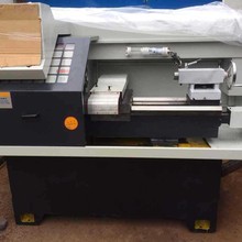 厂家供应高精度数控车床光机6130带尾座豪华钣金数控车床