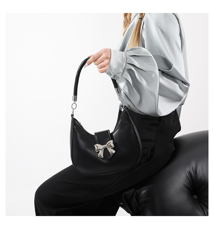 Borsa a spalla da donna versatile con fiocco e catena alla moda_voghion.com