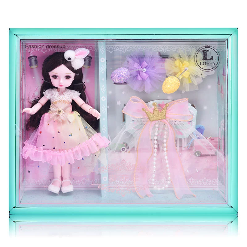 Realistic sophisticated doll, fashionable set
