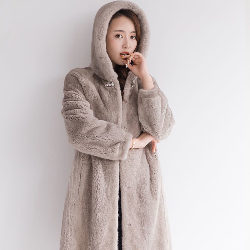 Damenmantel aus mittellangem Kunstpelz mit Samtjacke und Mütze_voghion.com