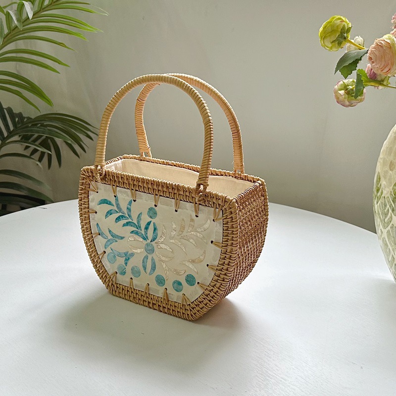 Medium Size Women's Medium Straw Flower Vintage Style Beach Weave String Straw Bag