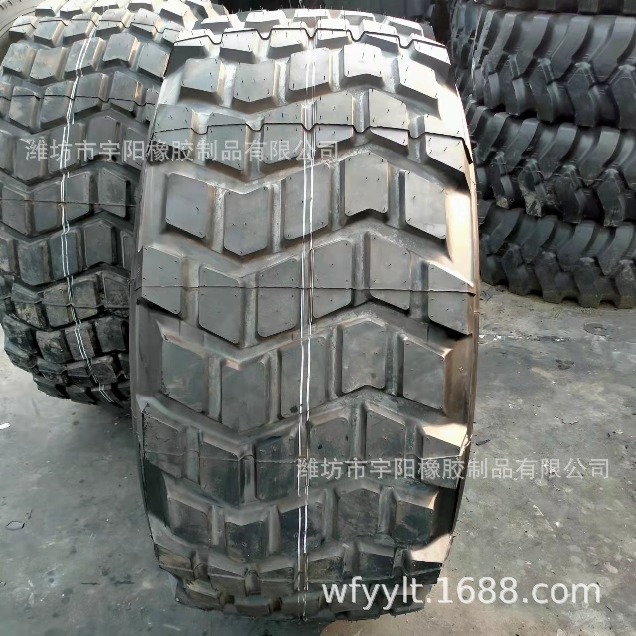 525/65R20.5  油田车轮胎   钢丝真空胎