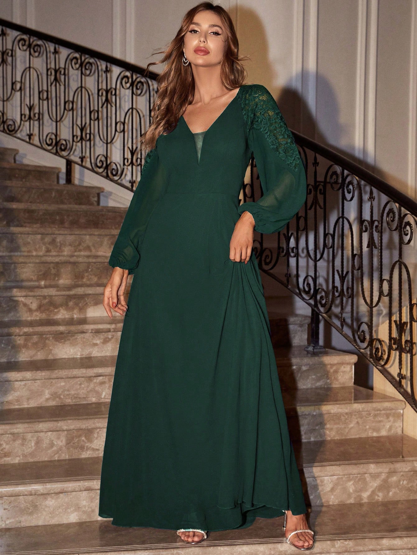 Comercio exterior estilo francés vestido atmósfera reina gasa manga larga profundo V cremallera grande backless fregona vestido largo vestido