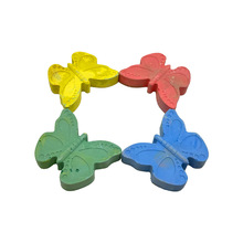 巨大人行道异形蝴蝶粉笔