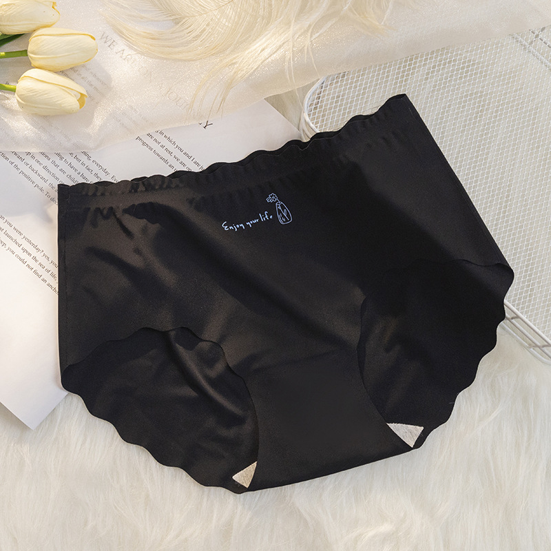 Ropa interior de mujer de seda de hielo sin costuras pantalones cortos de triángulo antibacteriano cabeza verano delgada cintura media chica algodón entrepierna pantalones cortos de algodón