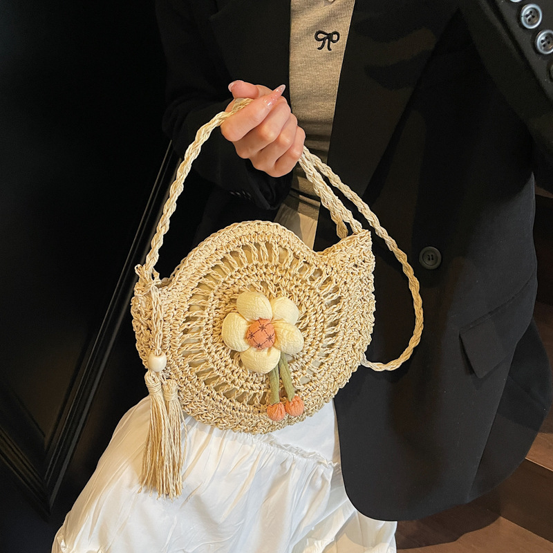 Cross-border Niche Woven Straw Bag Women's 2025 New Ins Fashion Shoulder Crossbody Popular Holiday Beach Bag