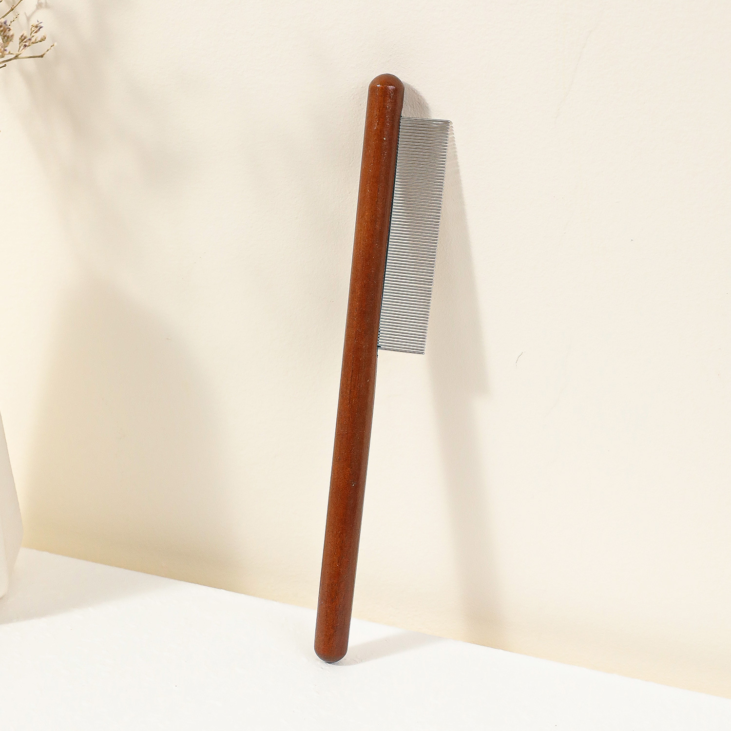 Taotao Pet Spot Mango de madera maciza Almohadilla de aire Alambre Peine de dientes densos Peine para perros Fabricante Cepillo para eliminar el pelo Cepillo para gatos