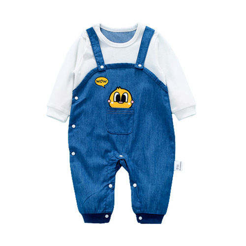 A drop-shipping newborn baby jumpsuit, spring and autumn pure cotton, cute long-sleeved romper, male and female baby full month