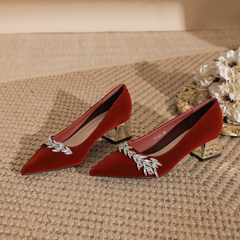 3321 Fashionable New Thick Heel Pointed Toe Wedding Shoes Festive Banquet Comfortable and Not Tiring Wedding Shoes Burgundy Women's Shoes