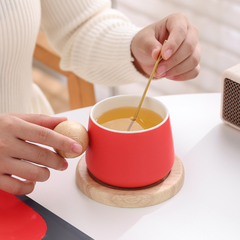 Taza de café de moda, regalo de mano, taza de cerámica, taza de roble, mango de taza con plato, cuchara, caja de regalo, bolsas, LOGO grabado