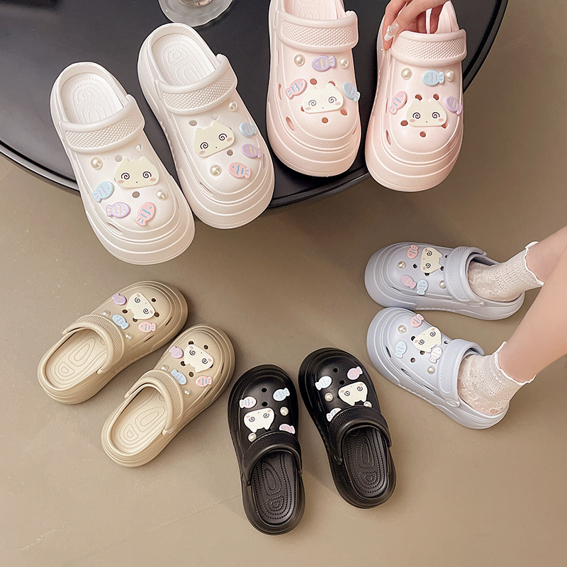 Thick-Soled Casual Cute Cartoon Cat Fish Hole Shoes for Women 2025 Summer New Style Small Height-Increasing Toe-Toe Sandals