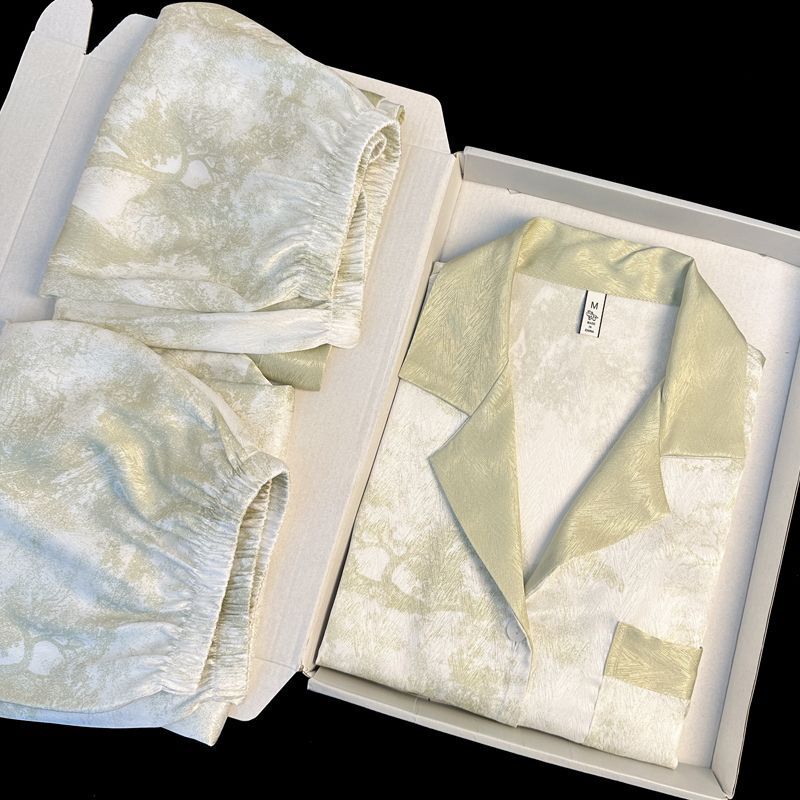 [Three-piece set] High-end summer pajamas women's summer ice silk short-sleeved thin women's silk home clothing set