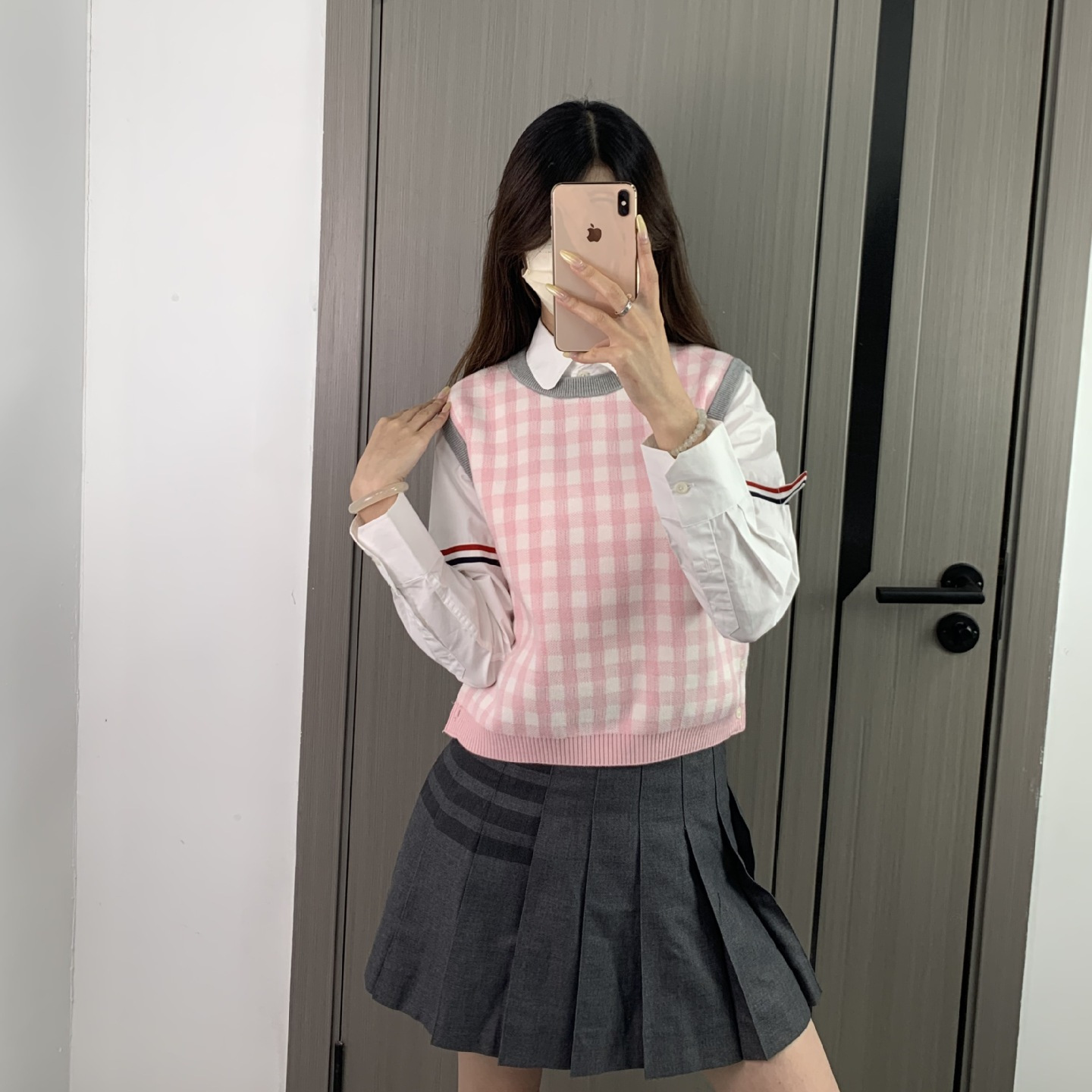 High-Quality New Spring and Autumn College-Style Pink Plaid Round-Neck Wool Vest Sweater for Women