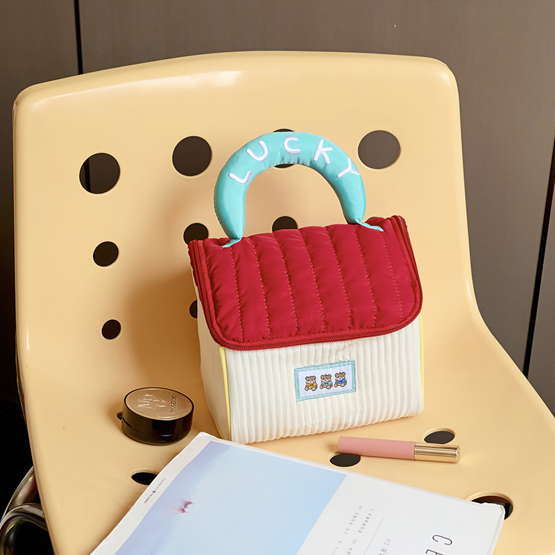 小さな家の化粧品バッグ女性の大容量ポータブルスキンケア製品収納袋旅行ポータブル化粧品パーティション収納袋|undefined