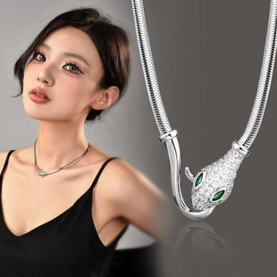�S��ֱ�N�¿�W���L�F��������Ů�����䵭�L���_���i����Ȧ