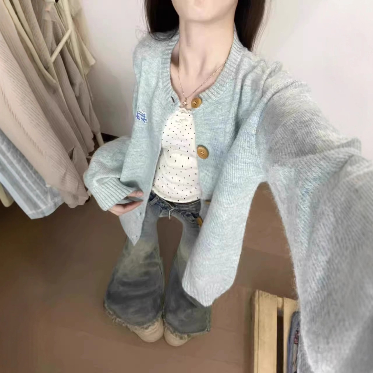 日系甜美毛衣开衫外套女春季2025新款好看宽松慵懒风针织衫上衣