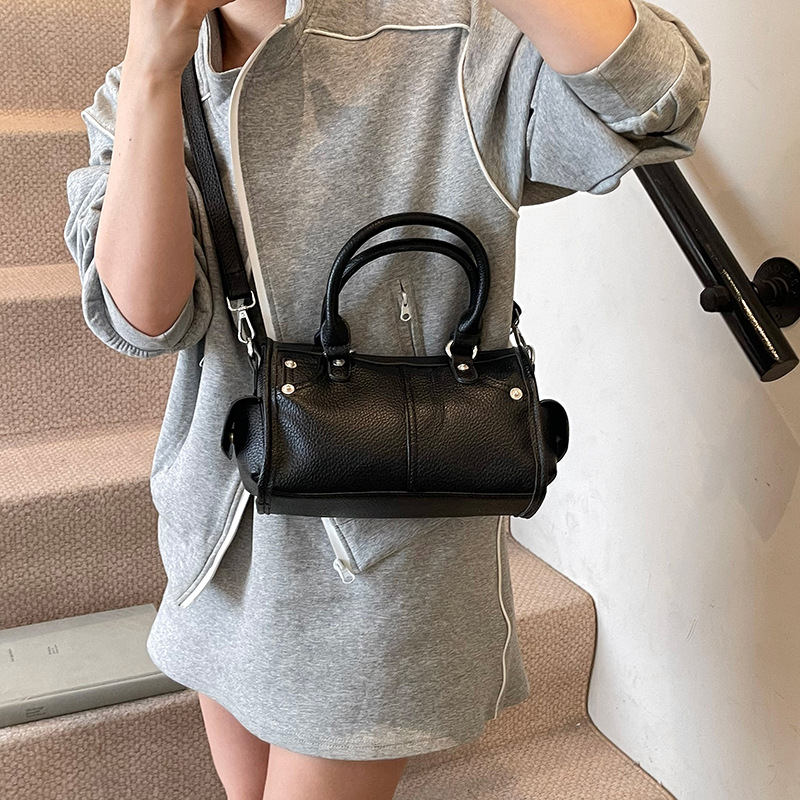 Nicho de comercio exterior bolsas de almohada de diseño mujeres 2026 primavera nueva bolsa litchi Boston bolsas de hombro diarias moda image 3