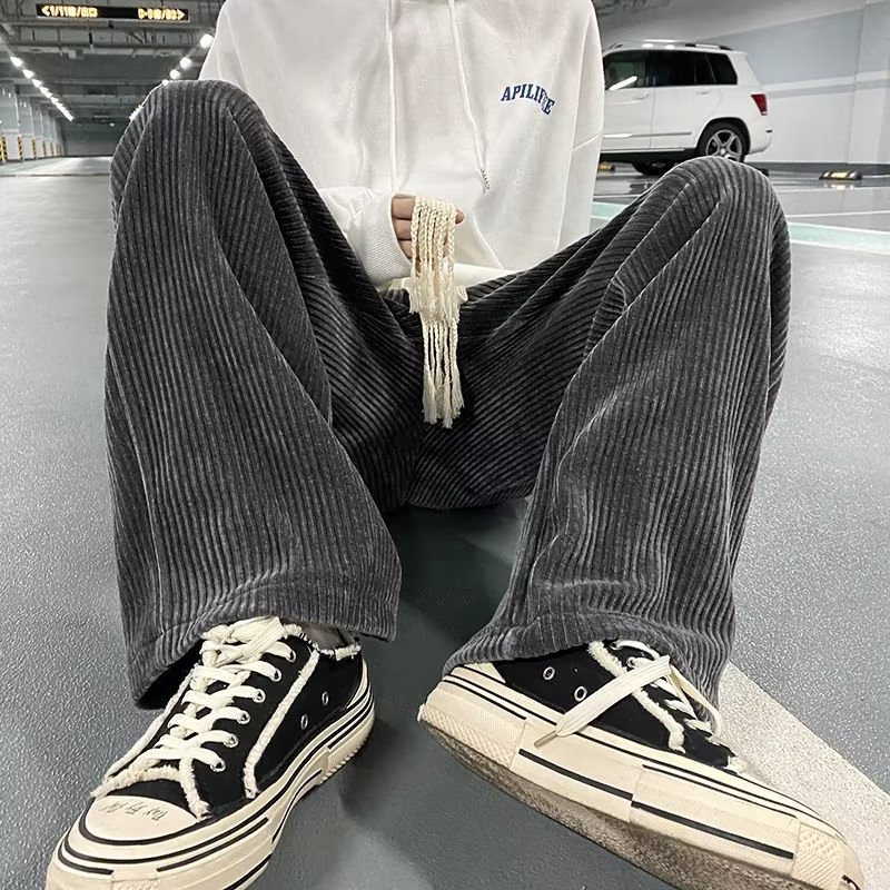 Pantalones deportivos negros de primavera y otoño para hombres sueltos rectos ins High Street Plus tamaño Pantalones anchos marca de moda drapeado pantalones Casuales