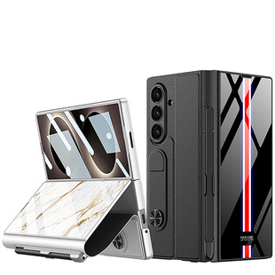 �m������z Fold8Ultra�ۯB��Ĥ���w�����֙C���̄շ�ˤ�P�۱��o��