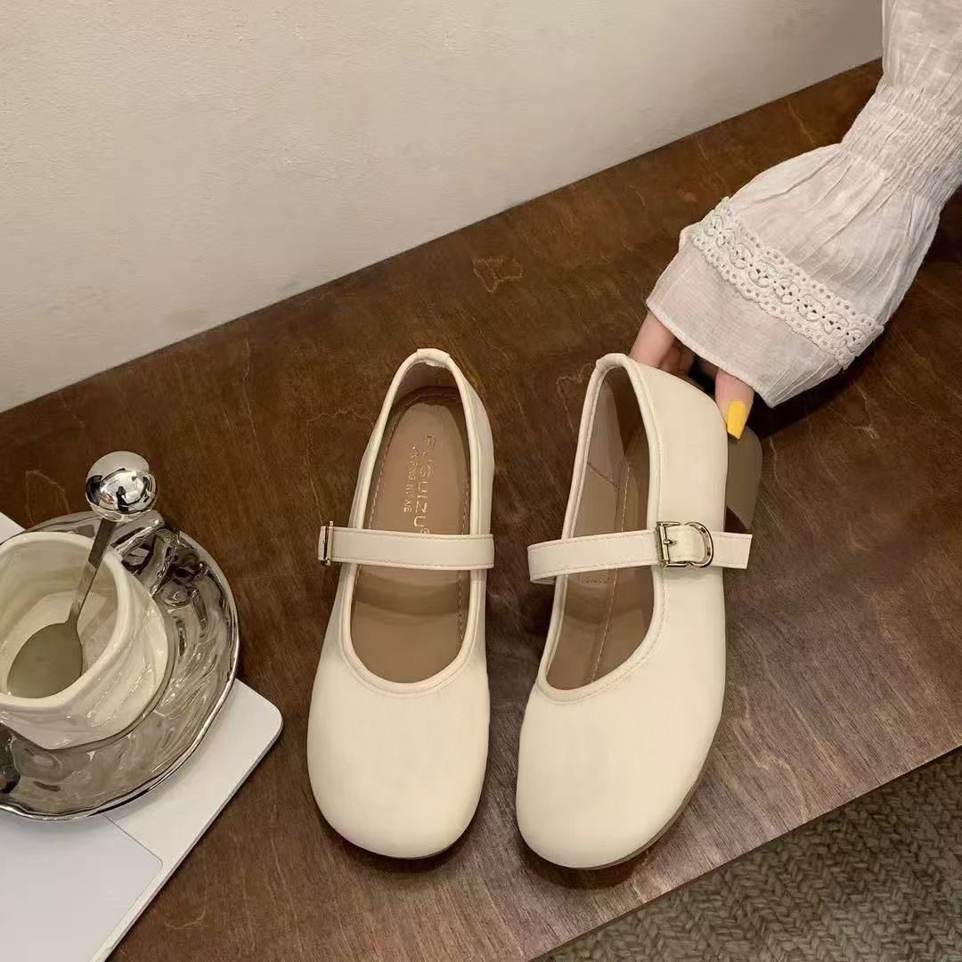 Cuero suave Mary Zhen tacones gruesos de verano nuevos zapatos de mujer de estilo universal, zapatos de base suave, zapatos de frijol para mujeres cuatro estaciones