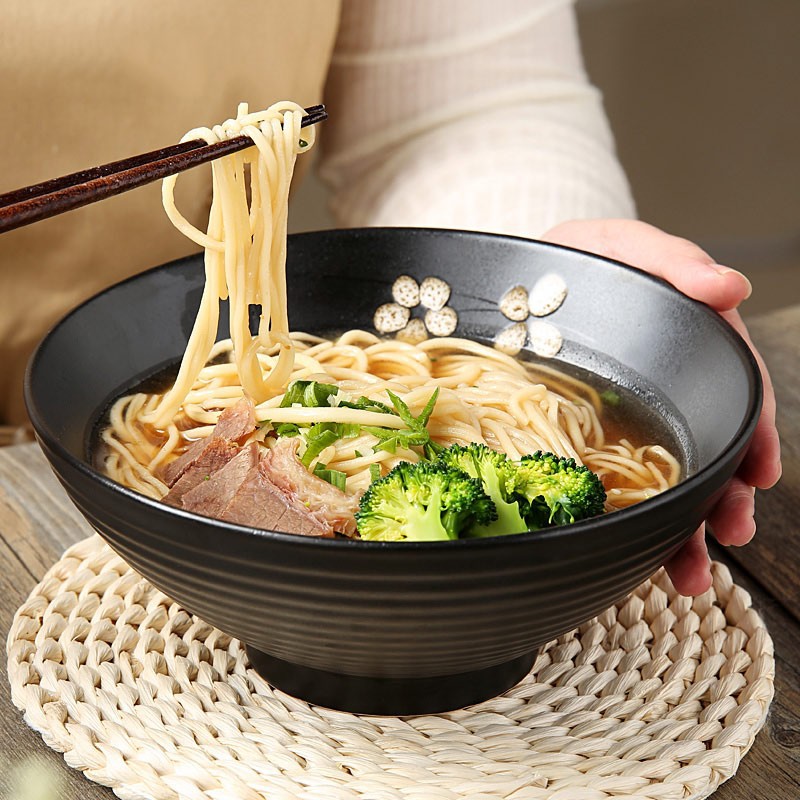 Tazón de ramen japonés a la parrilla con flores de cerezo Tazón de sopa de cerámica Tazón de fideos de carne doméstica grande Tazón de Douli especial Exportación transfronteriza