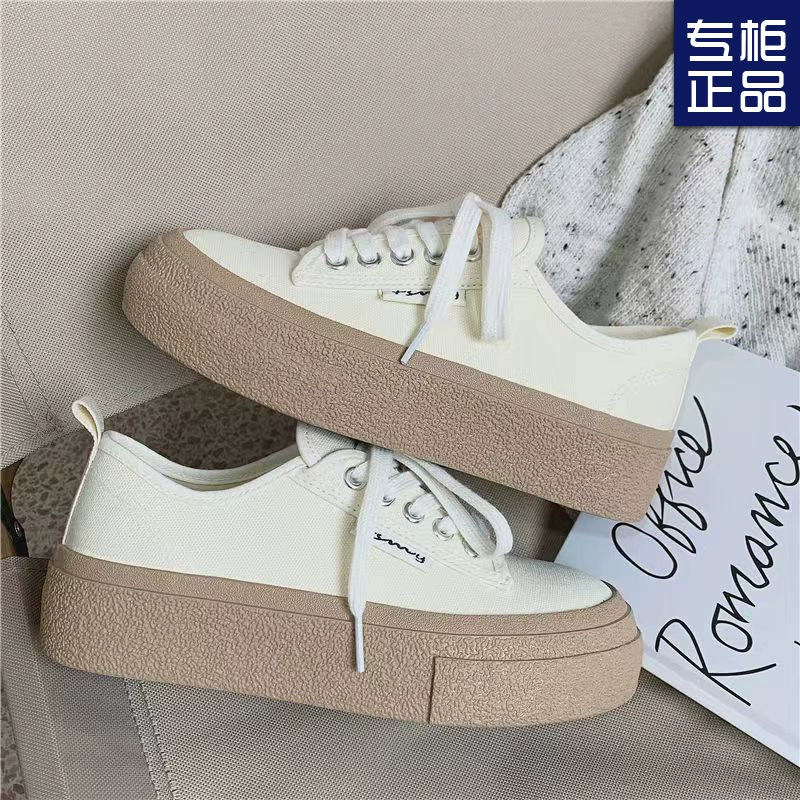 Оригинальный/нишевые дизайн классические маленькие черные туфли для женщин 2024 весна новые дикие корейские брезентовые туфли на толстой подошве