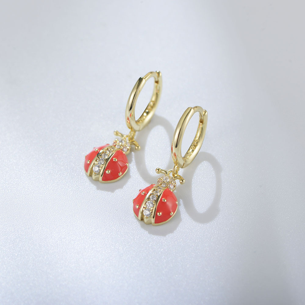 S925 plata esterlina lindo epoxi diamante incrustado mariquita pendientes hembra europeo y americano ins insecto pendientes de alta calidad