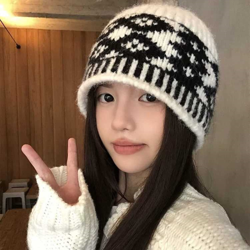 复古菱形格子毛线帽子女秋冬季小众设计感针织帽保暖防寒包头冷帽|undefined