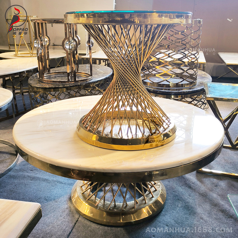Mesa de té de mármol de acero inoxidable combinación de varios lados de la sala de estar simple mesa de hotel de metal hueco nido de pájaros titanio oro