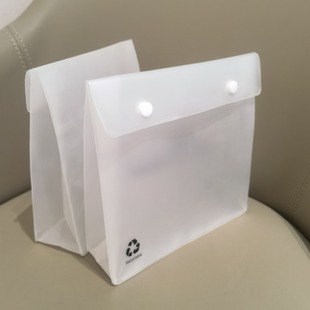 Factory Direct Supply of Eva Stand-Up Bags, Cosmetic Bags, Drawings and Samples, Free Proofing