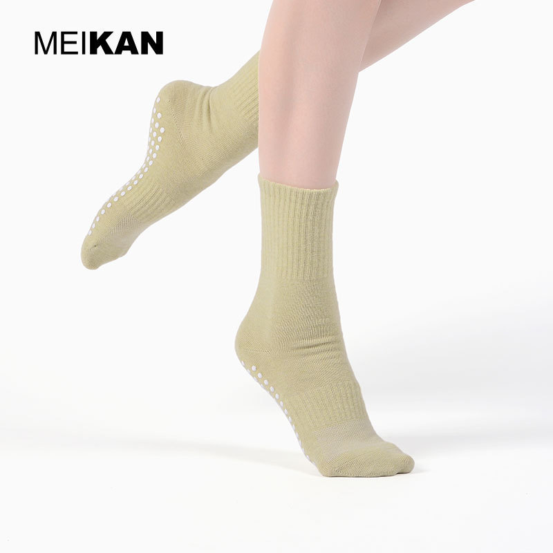 MEIKAN medium anti-slip socks adult dance socks micro pressure cotton socks yoga beginner women's stockings MEIKAN medium anti-slip socks adult dance socks micro pressure cotton socks yoga beginner women's stockings