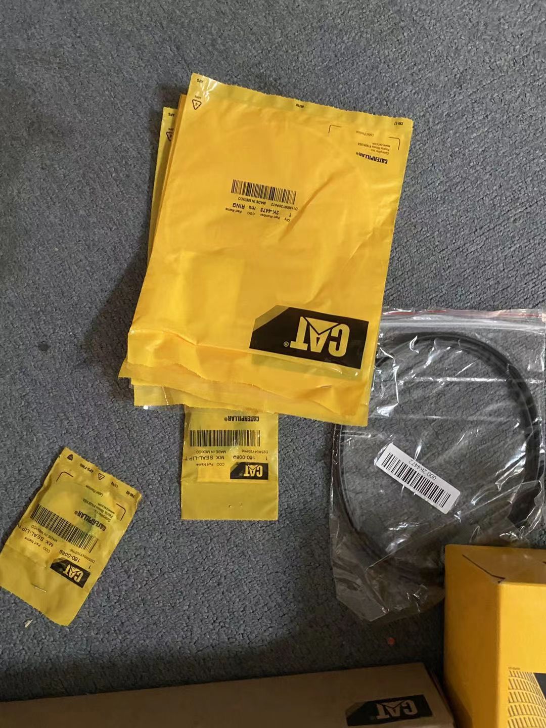 卡特彼勒  2K4473   2K-4473: 环955 951