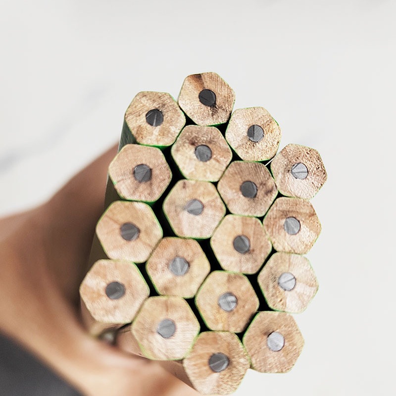 Suministro directo de fábrica Primer Grado estudiantes de escuela primaria escritura HB lápiz suministros Hotel hexagonal cuero al por mayor