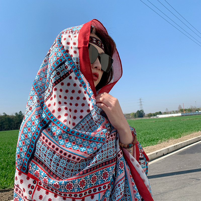 Artístico étnico floral bufanda de seda protector solar Toalla de playa al aire libre habitación con aire acondicionado chal de doble uso algodón y lino sensación bufanda grande