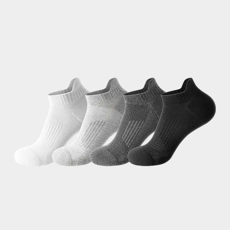 High-Quality Moisture-Wicking Cushioned Sports Ankle Compression Socks for Men and Women Running