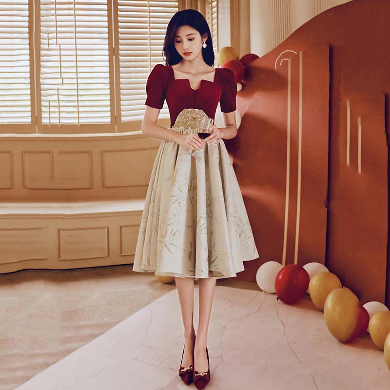 Vestido rojo 2026, nuevo vestido de verano estilo francés para compromiso, elegante vestido midi para brindis nupcial.