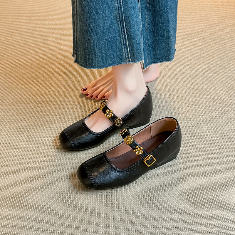 Petite Invisible Height-Increasing Square-Toe Mary Jane Shoes with Retro Single Strap, New Style for Spring and Autumn